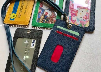 Souvenirs ID Card Holder